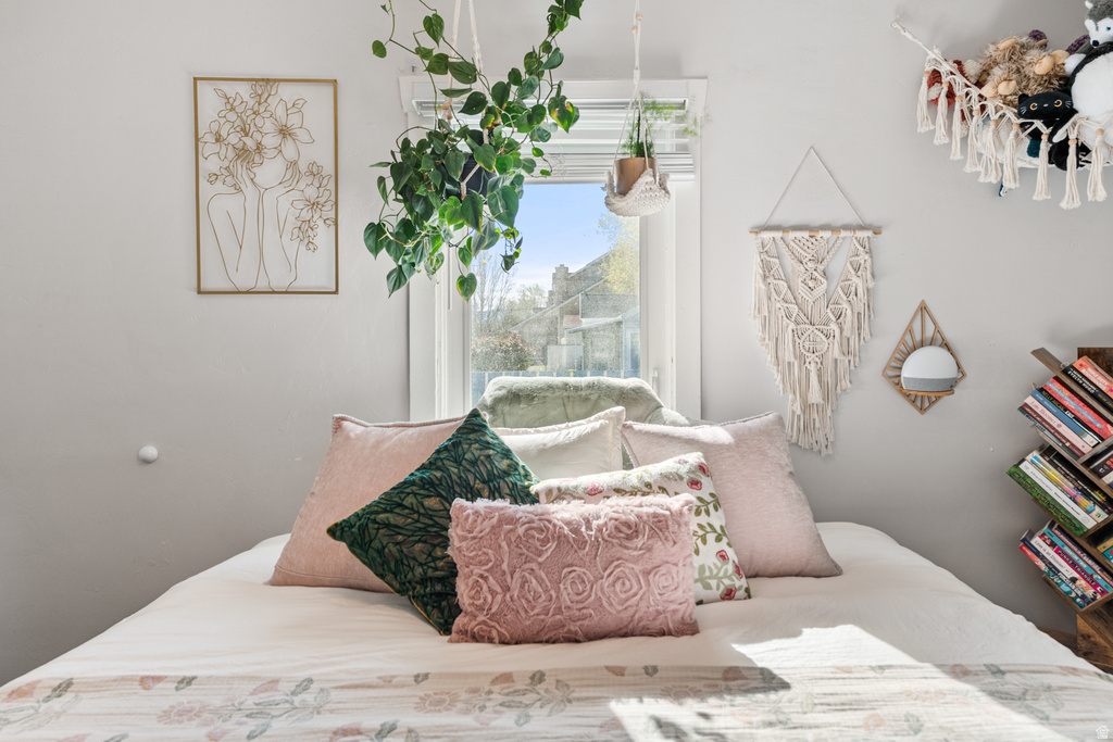 601 E LELAND AVE Salt Lake City, UT 84106