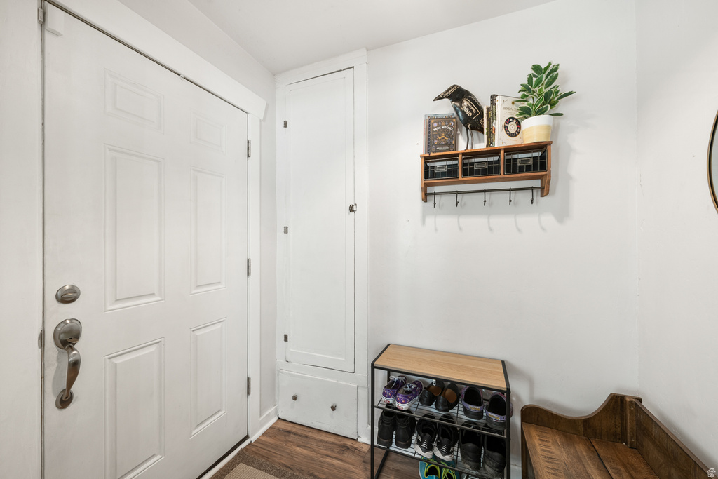 601 E LELAND AVE Salt Lake City, UT 84106