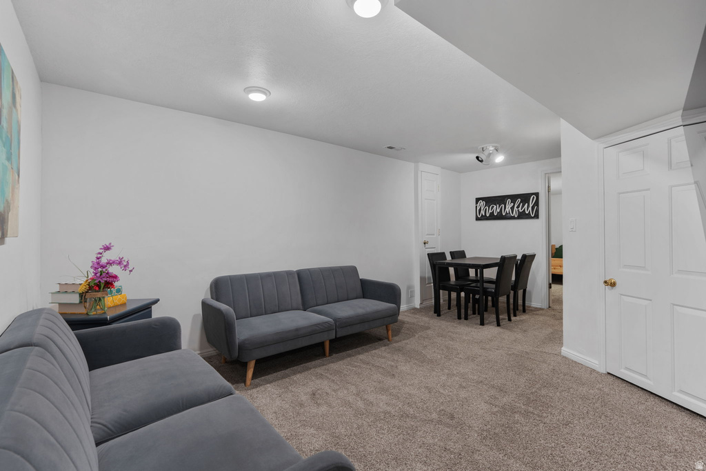 11881 S 2700 W Riverton, UT 84065