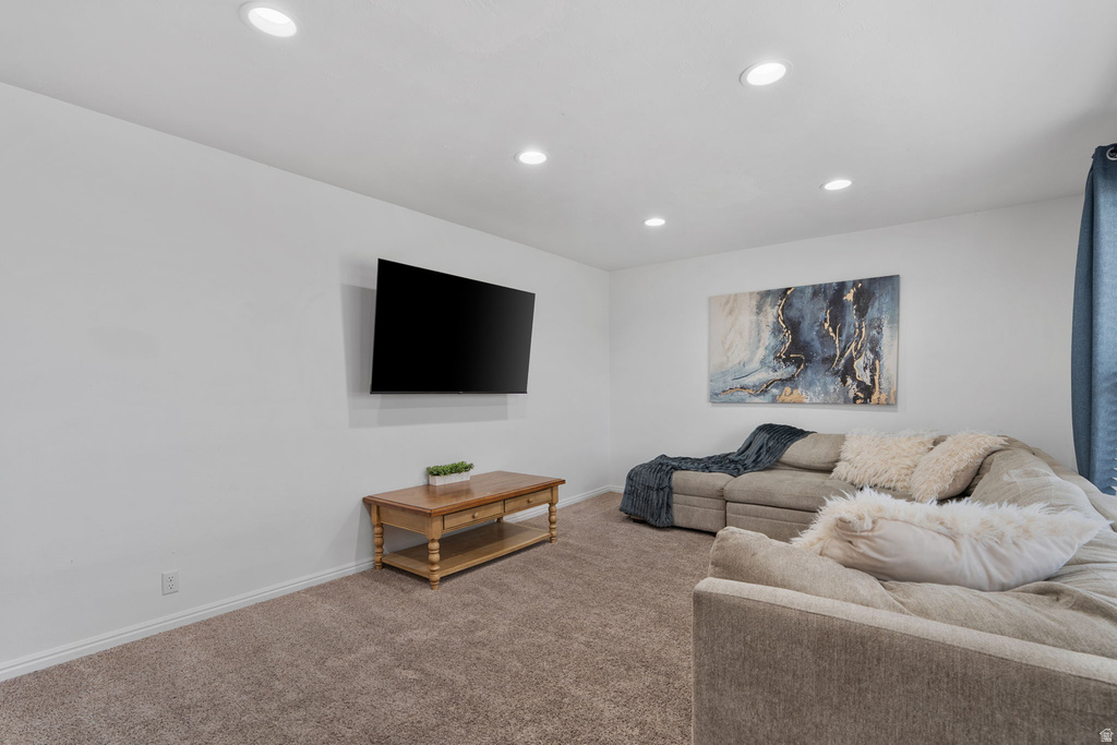 11881 S 2700 W Riverton, UT 84065