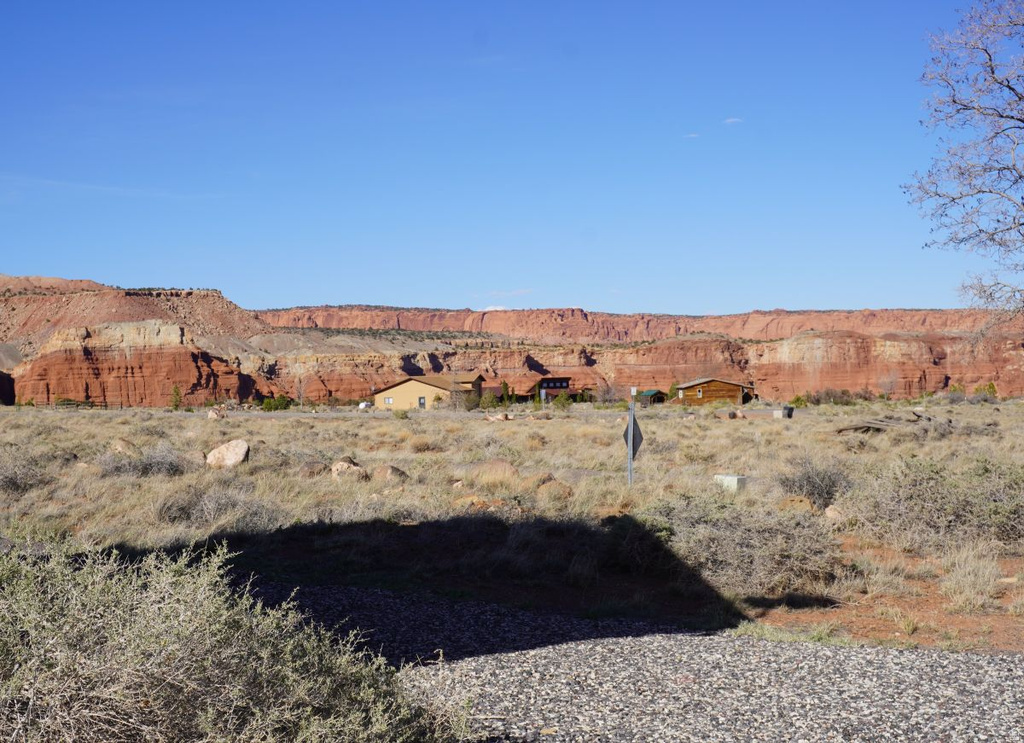 105 W SLEEPING RAINBOW DR #20 Torrey, UT 84775