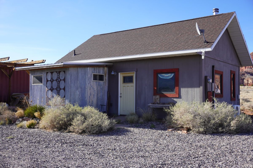 105 W SLEEPING RAINBOW DR #20 Torrey, UT 84775