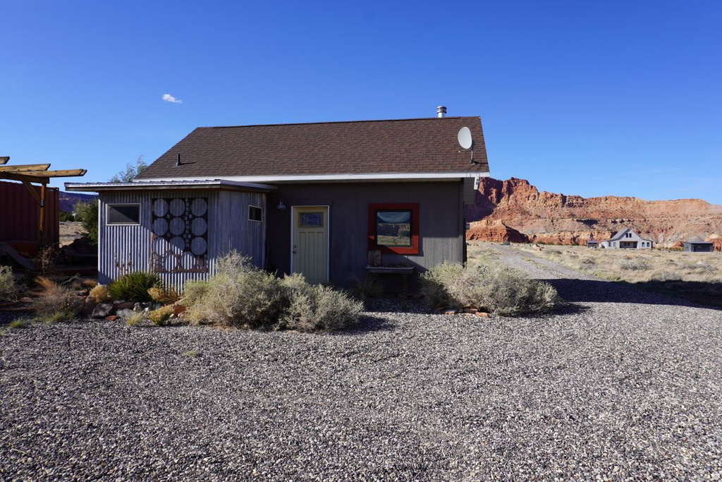 105 W SLEEPING RAINBOW DR #20 Torrey, UT 84775