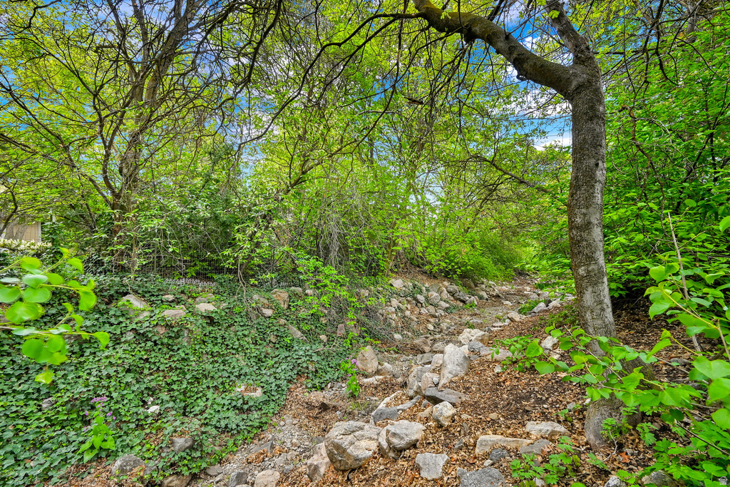 1333 E 2550 N North Ogden, UT 84414