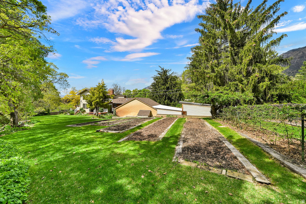 1333 E 2550 N North Ogden, UT 84414