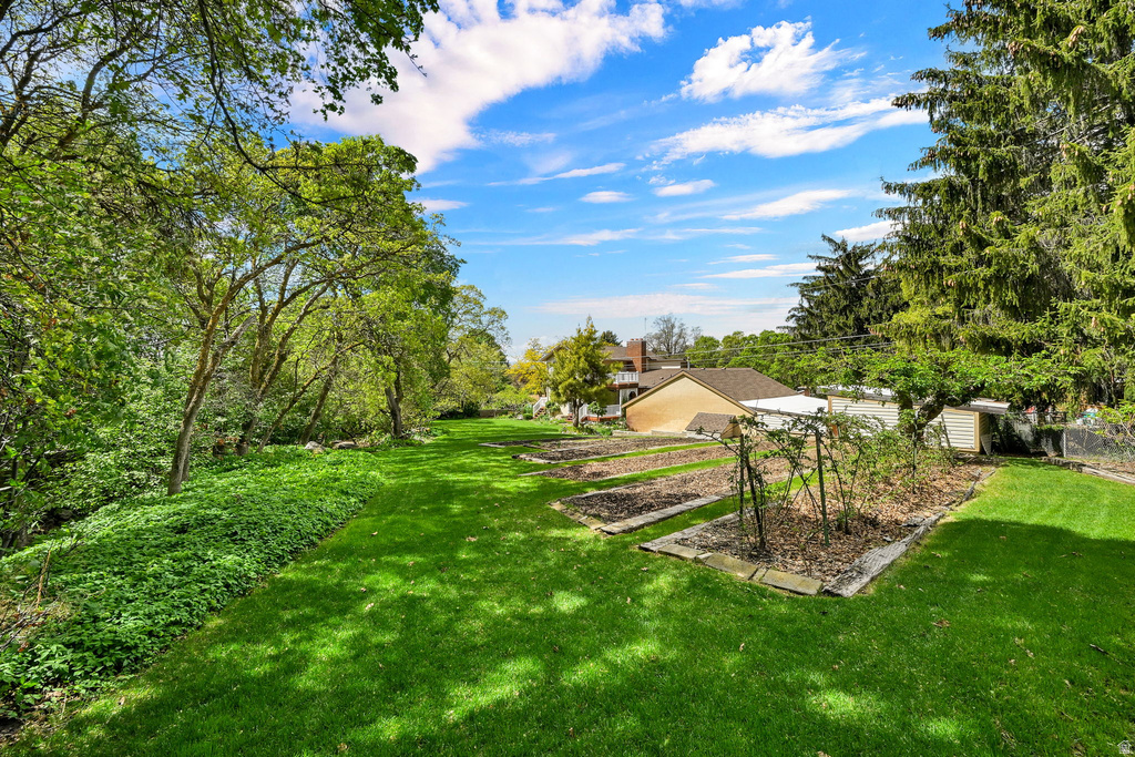 1333 E 2550 N North Ogden, UT 84414