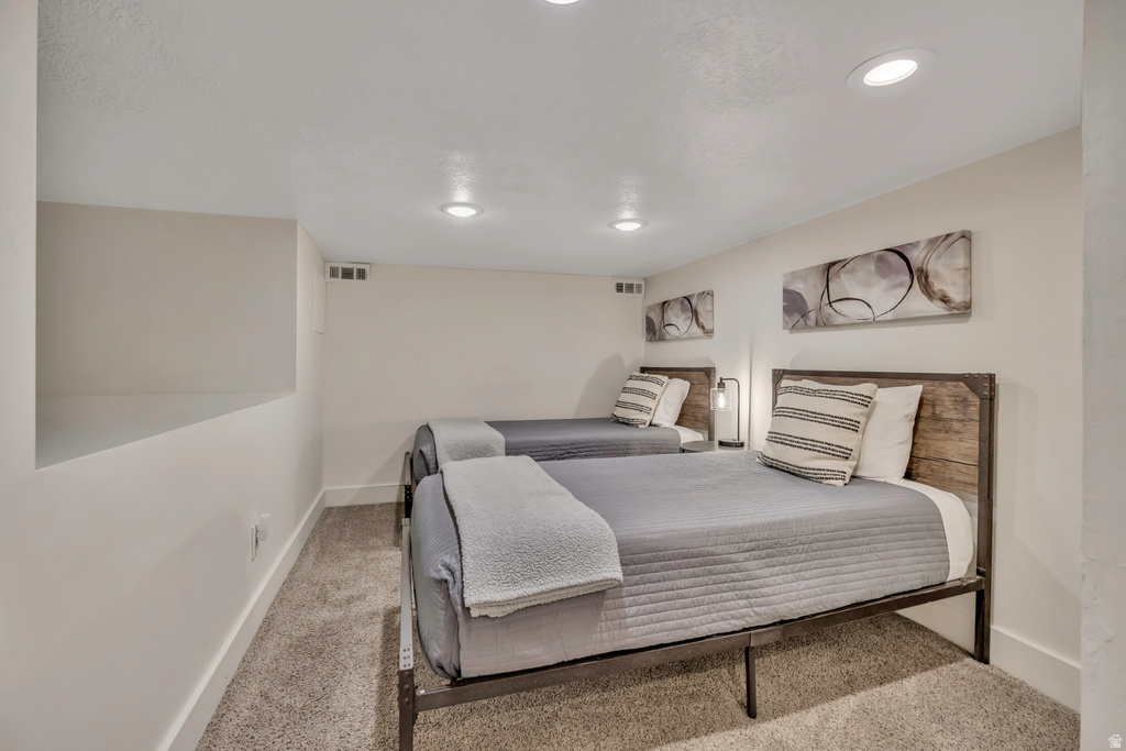 639 E MILTON AVE Salt Lake City, UT 84105