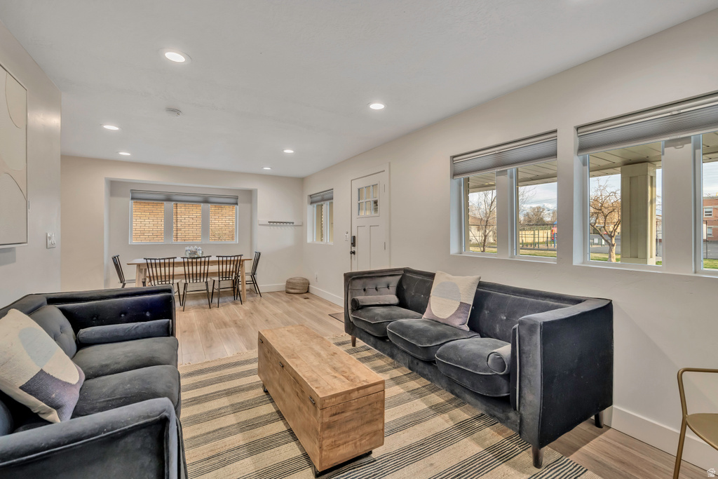 639 E MILTON AVE Salt Lake City, UT 84105