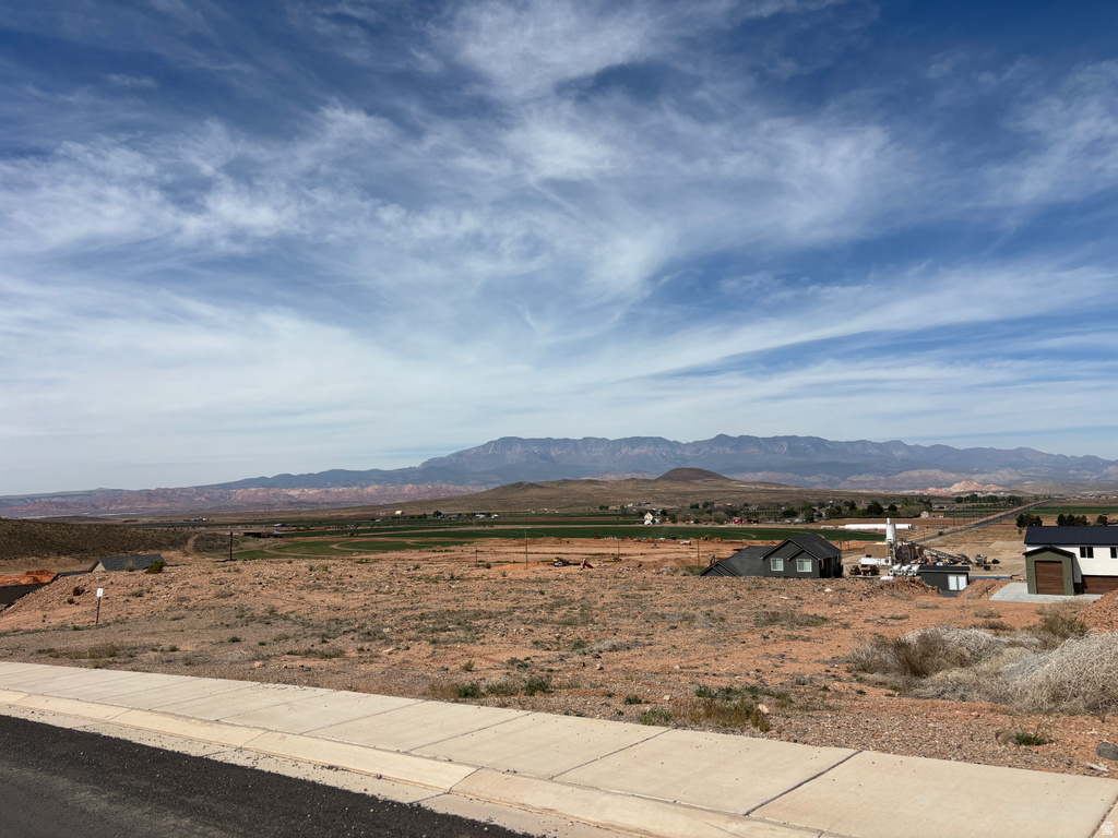 934 W 3270 S Hurricane, UT 84737