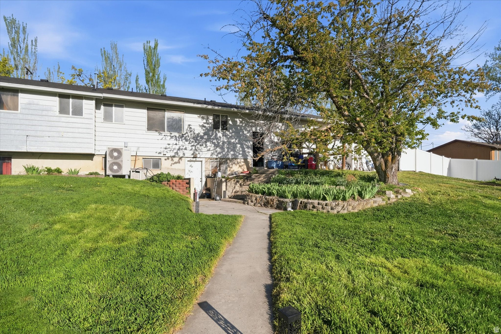 1095 PARK AVE Logan, UT 84321