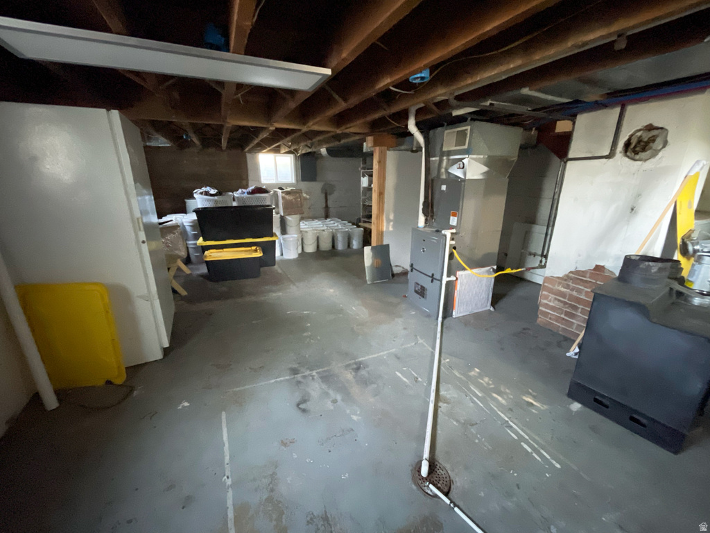 460 W CENTER ST Fountain Green, UT 84632