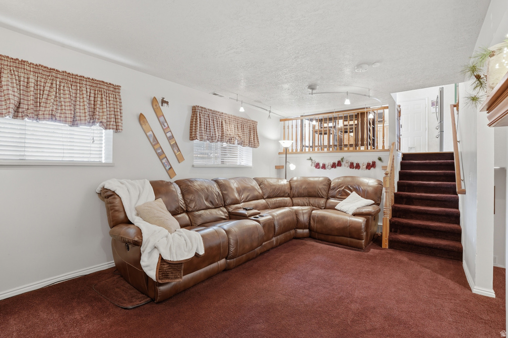 1589 W PLUM CREEK DR West Jordan, UT 84088