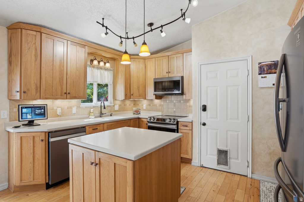 1589 W PLUM CREEK DR West Jordan, UT 84088