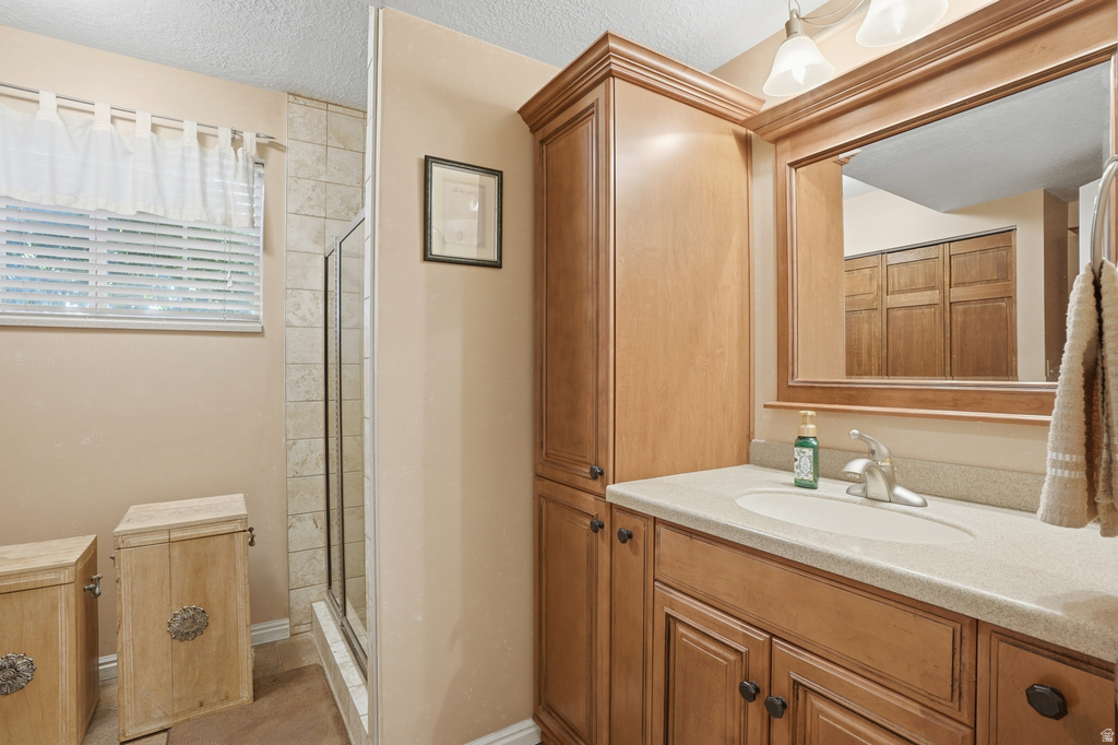 1589 W PLUM CREEK DR West Jordan, UT 84088