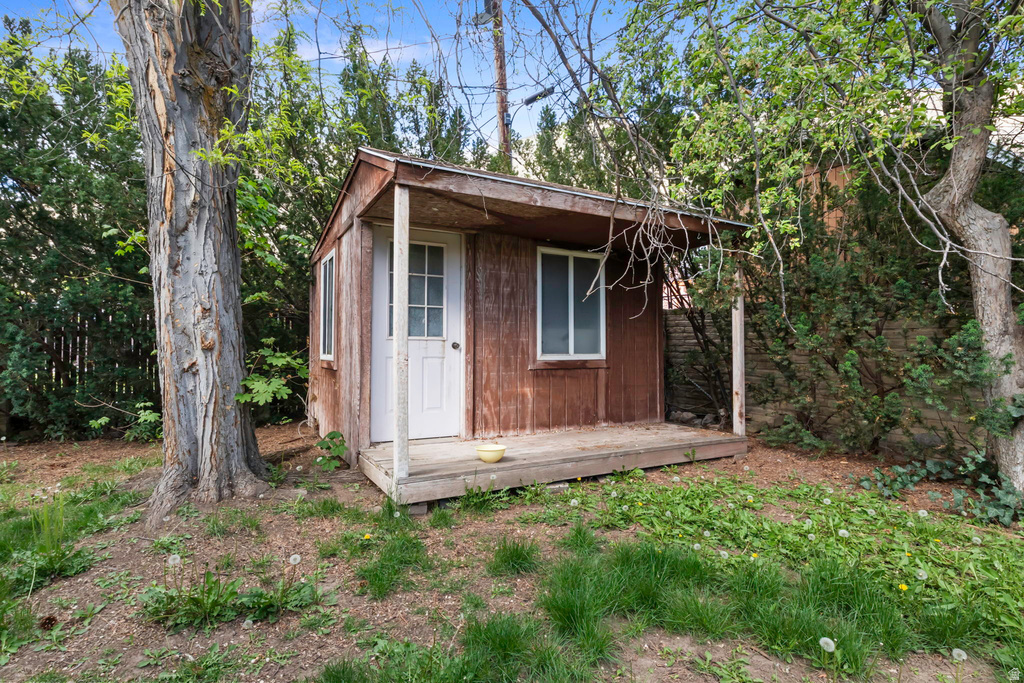 60 N 1230 E Springville, UT 84663