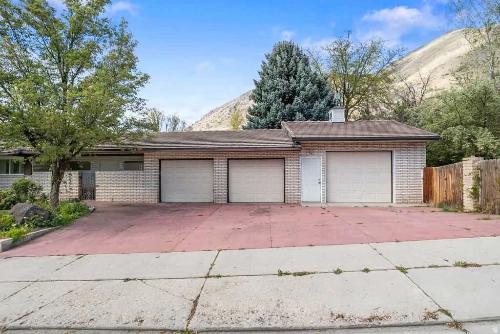 60 N 1230 E Springville, UT 84663