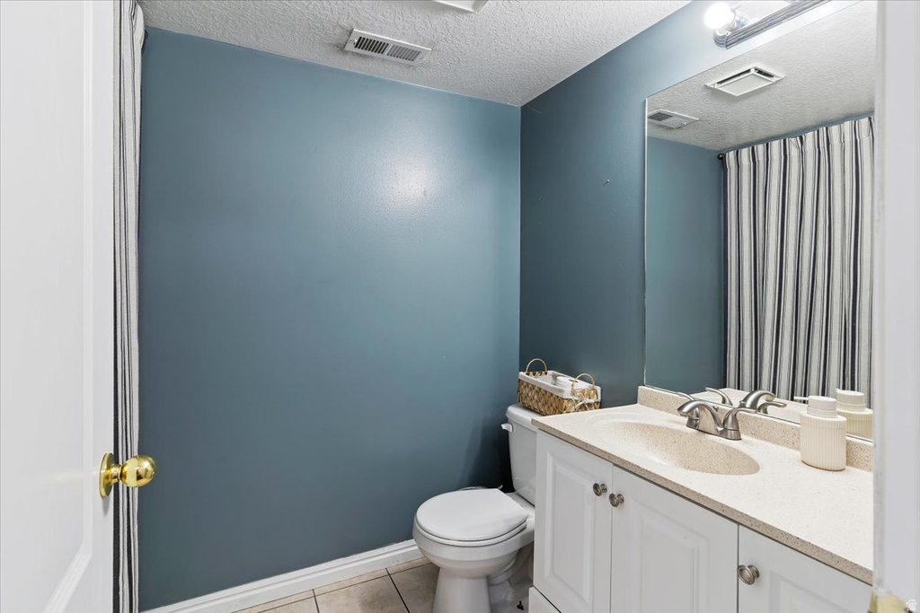 938 N 1125 W Layton, UT 84041