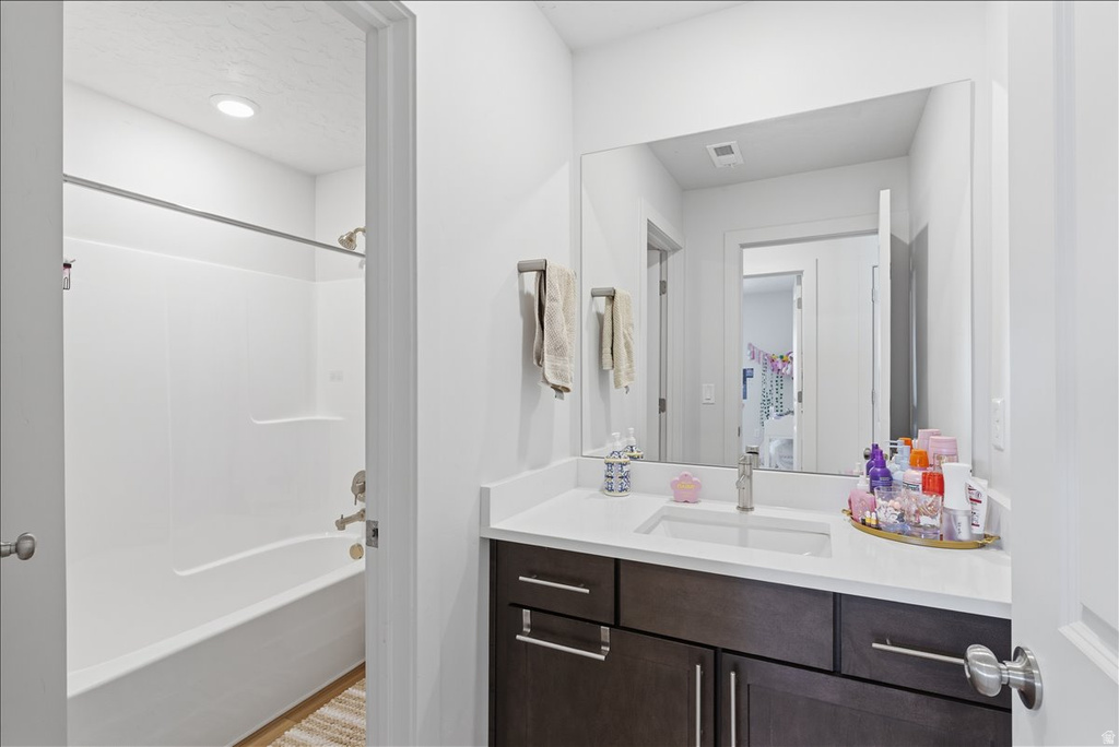 1306 E TALBOT DR Kaysville, UT 84037