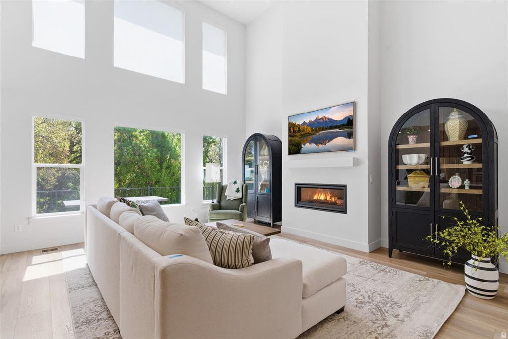 1306 E TALBOT DR Kaysville, UT 84037