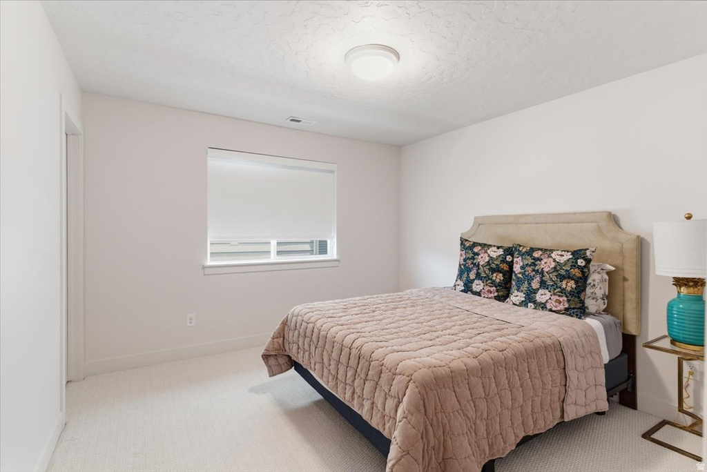 1306 E TALBOT DR Kaysville, UT 84037