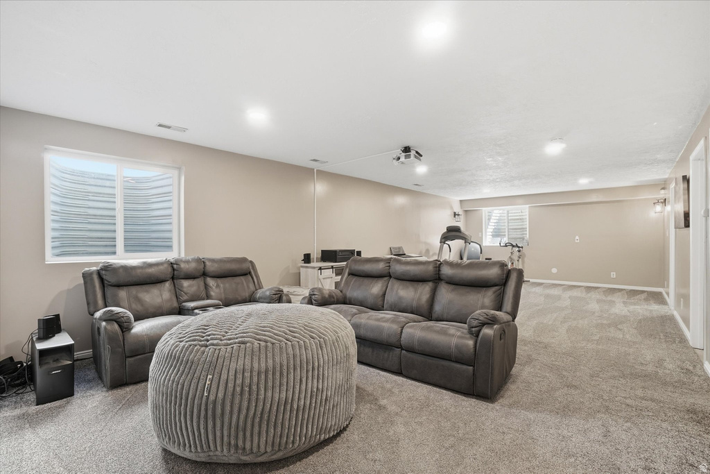 638 W 2550 S Perry, UT 84302