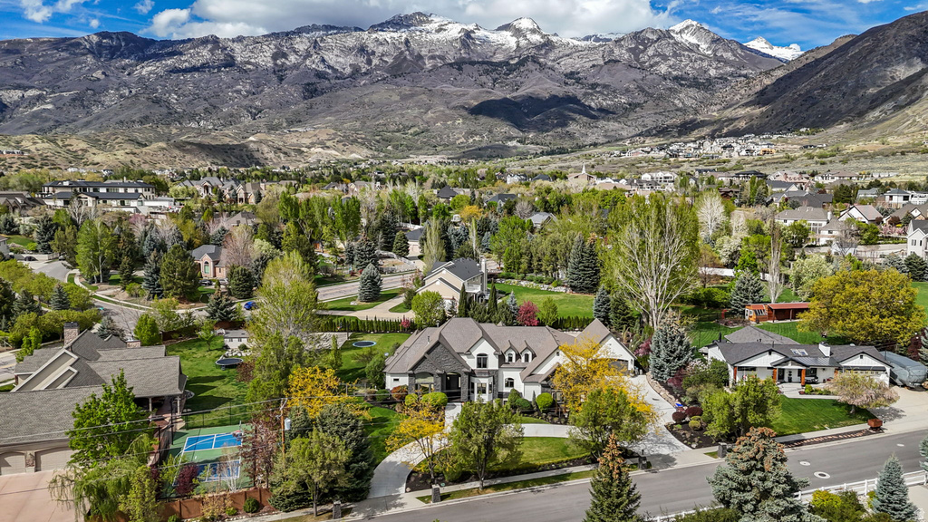 971 E 300 N Alpine, UT 84004