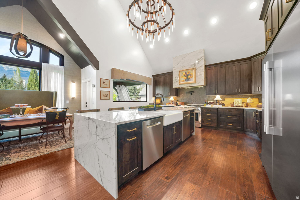 971 E 300 N Alpine, UT 84004