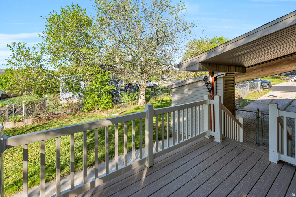 1327 N MAIN ST Farmington, UT 84025