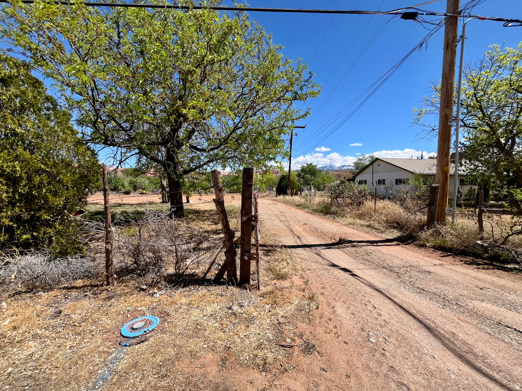 2381 S SPANISH VALLEY DR Moab, UT 84532