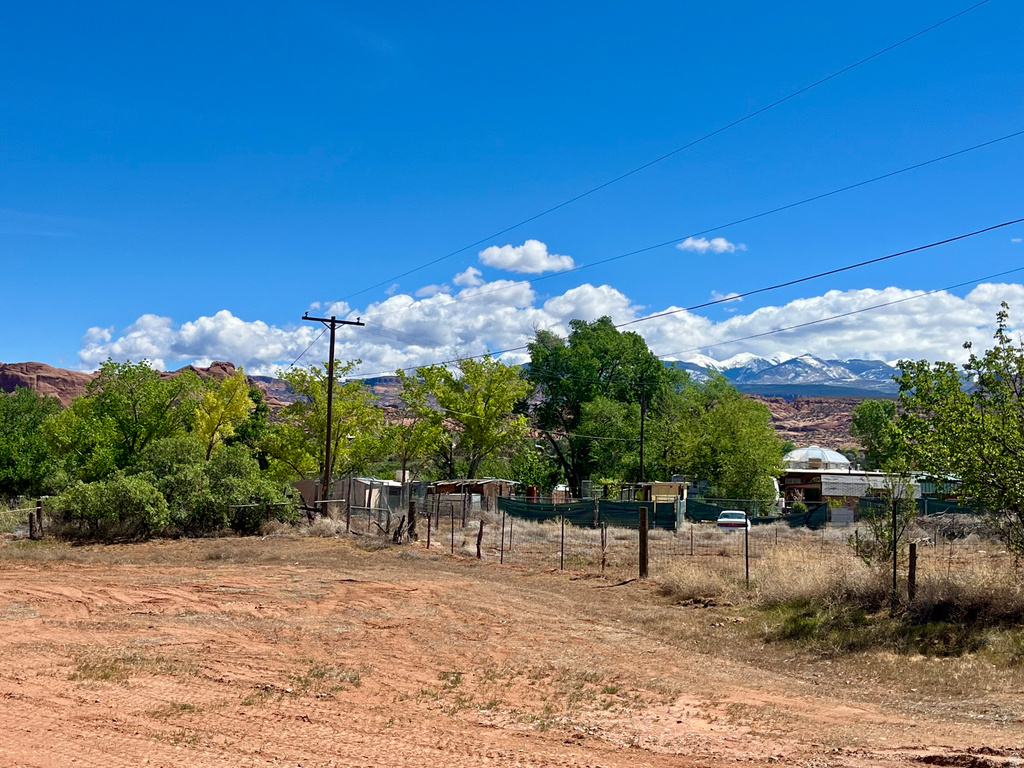2381 S SPANISH VALLEY DR Moab, UT 84532
