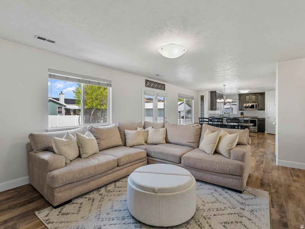 4584 BULL MOOSE CT West Jordan, UT 84088