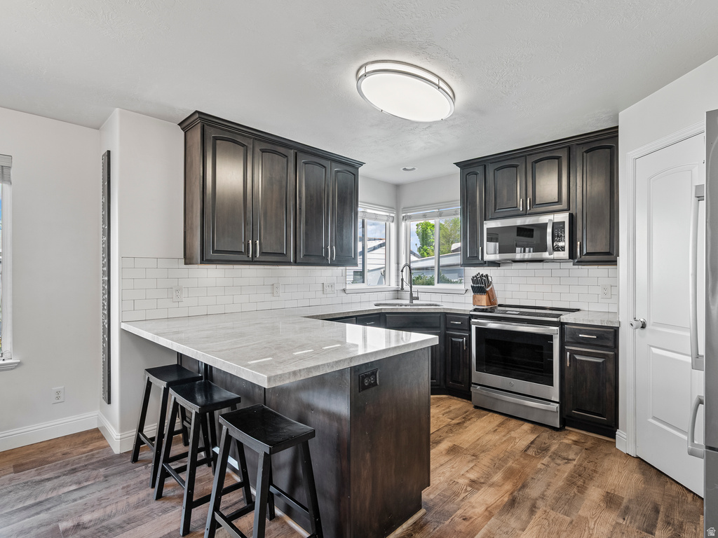 4584 BULL MOOSE CT West Jordan, UT 84088