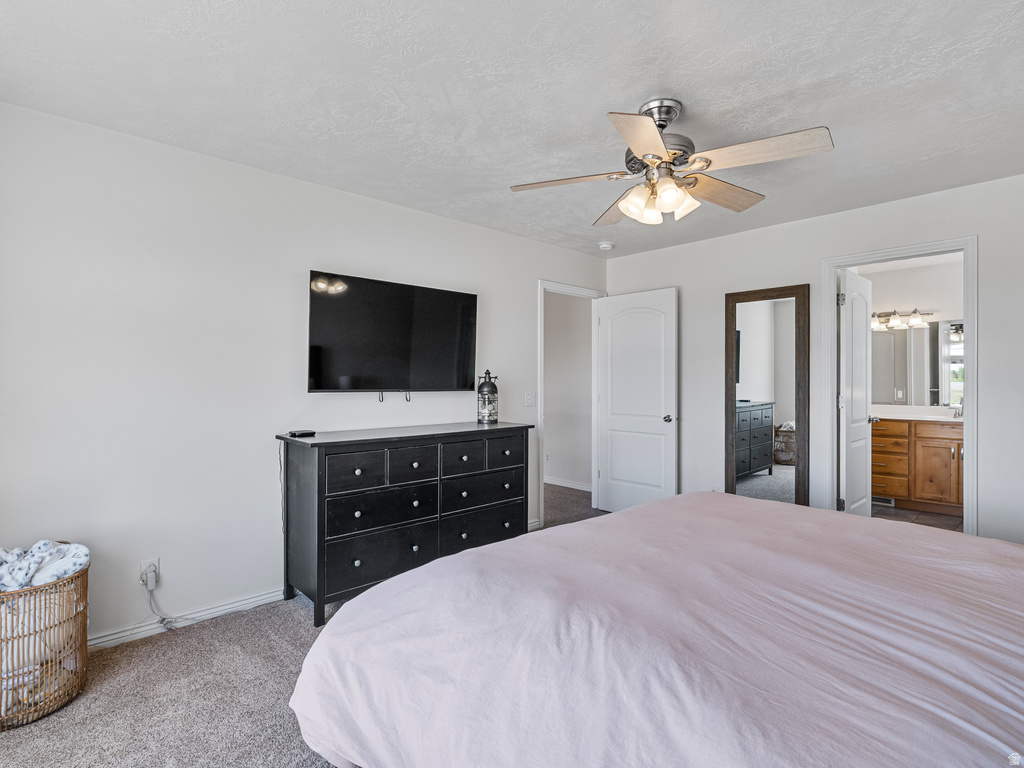 4584 BULL MOOSE CT West Jordan, UT 84088