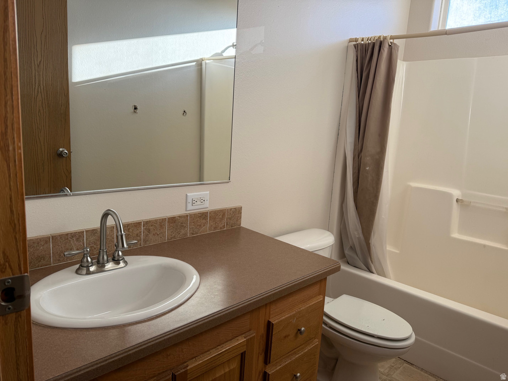 1165 N UCOLO RD Monticello, UT 84535