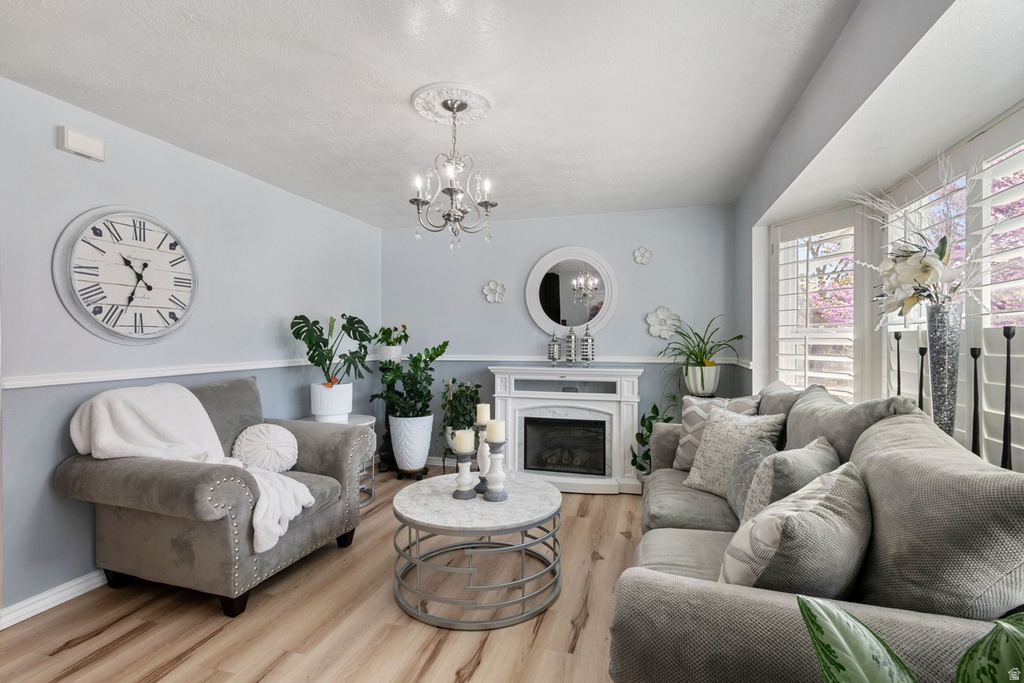 6604 W 4120 S West Valley City, UT 84128