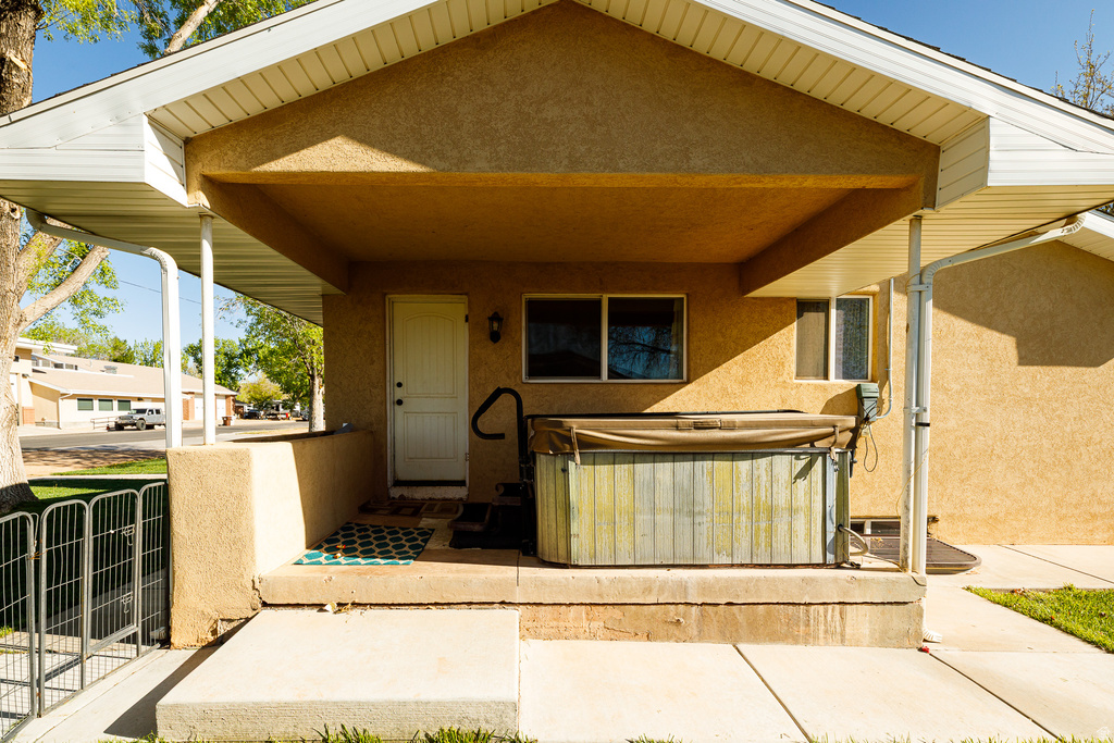 611 S 175 E Kanab, UT 84741