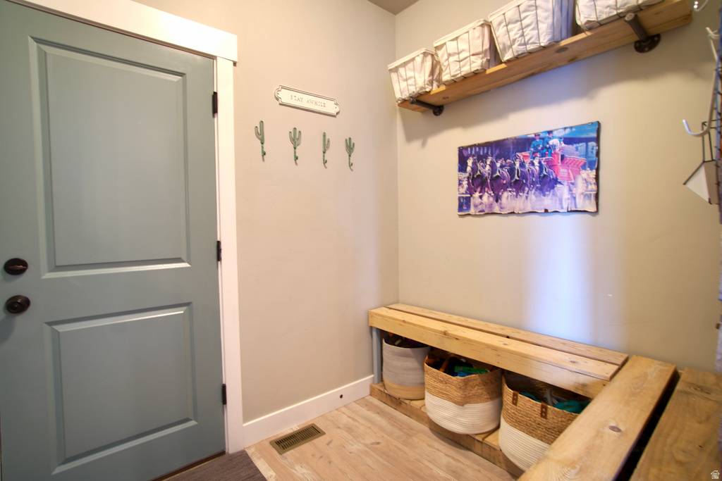 6188 W SUGARCANE DR West Jordan, UT 84088