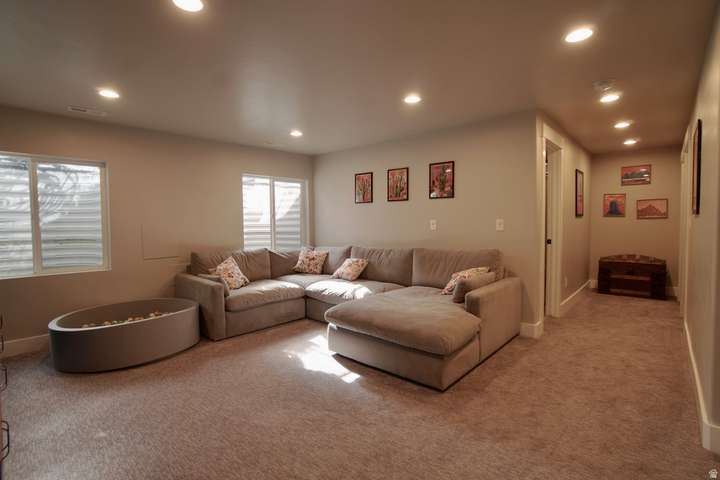 6188 W SUGARCANE DR West Jordan, UT 84088