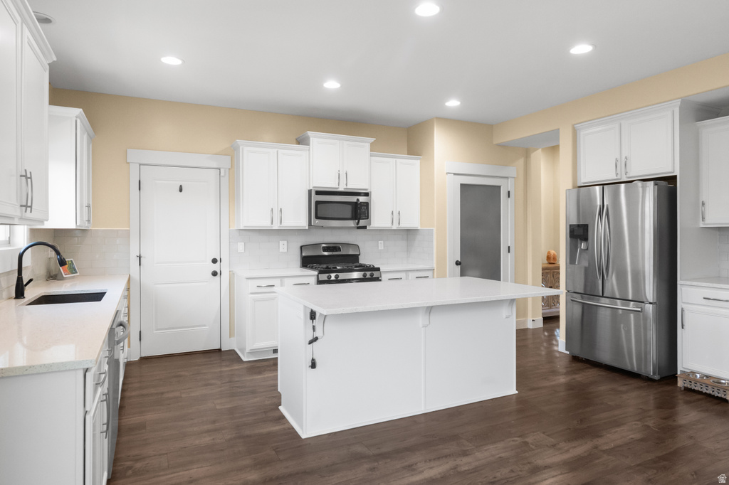 5194 W HEDGEROSE DR Herriman, UT 84096