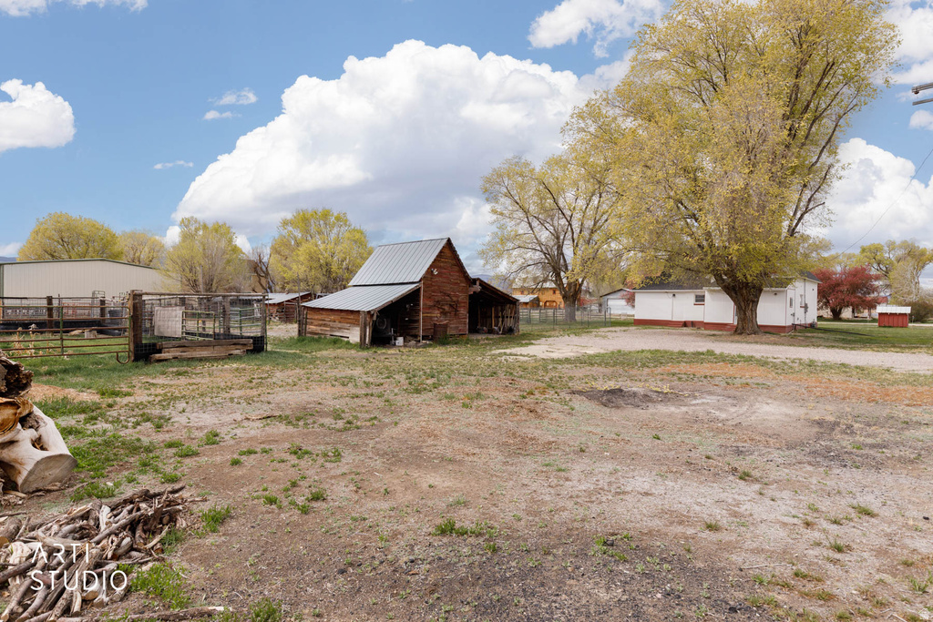 4095 E 13900 N Chester, UT 84623