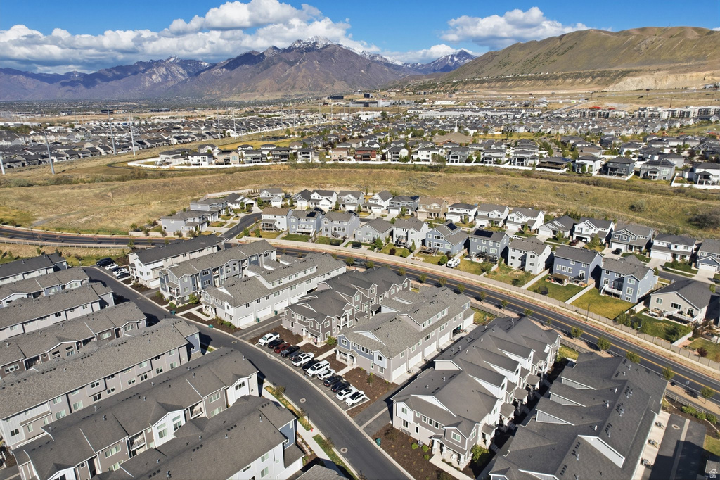 15117 S REINS WAY Bluffdale, UT 84065