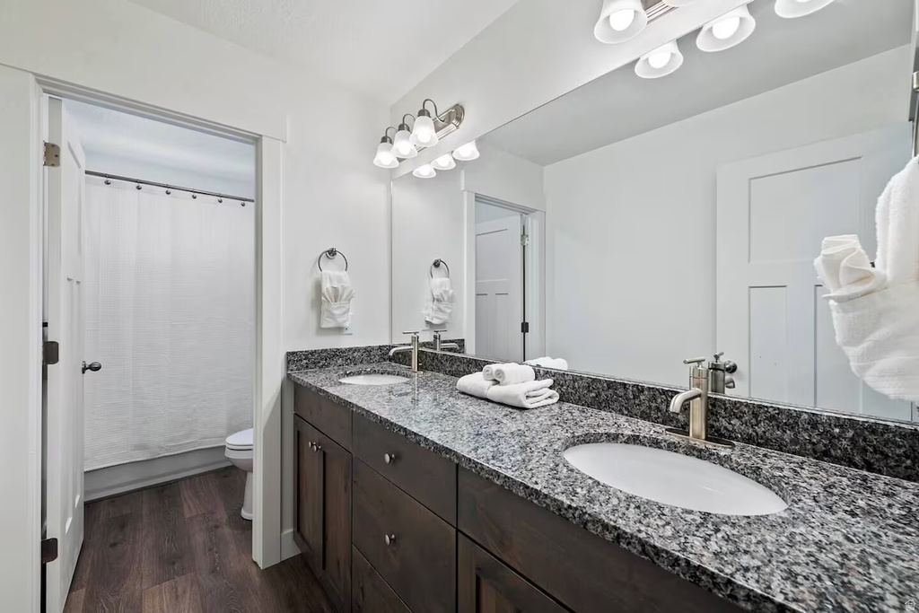 2250 S BEACHCOMBER LN Garden City, UT 84028