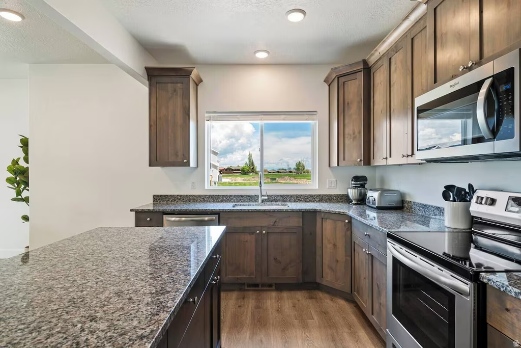 2250 S BEACHCOMBER LN Garden City, UT 84028