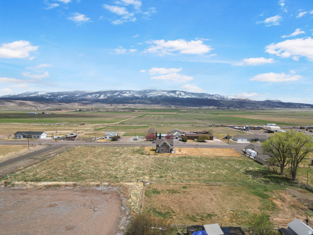 275 N 200 E Loa, UT 84747