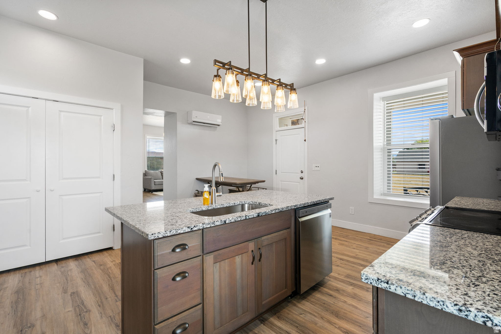 275 N 200 E Loa, UT 84747