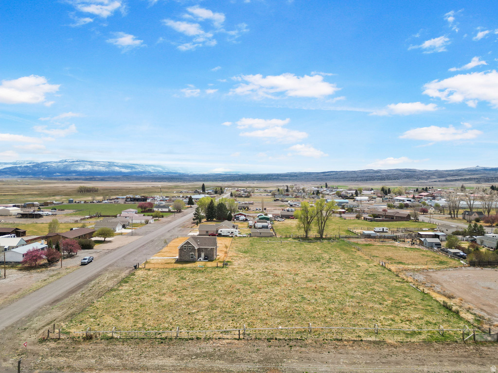 275 N 200 E Loa, UT 84747