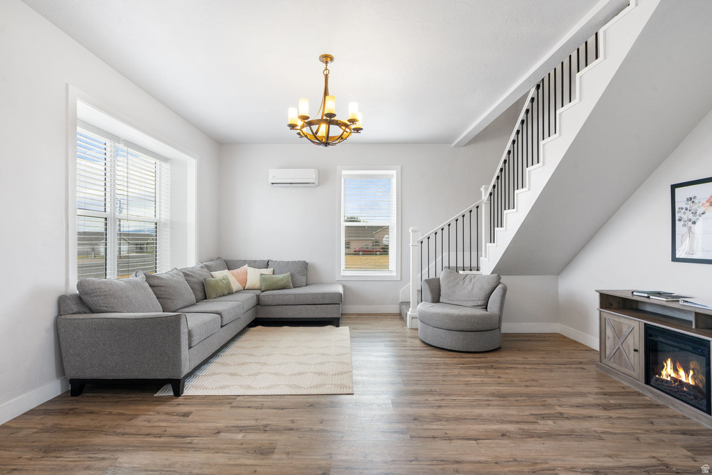 275 N 200 E Loa, UT 84747