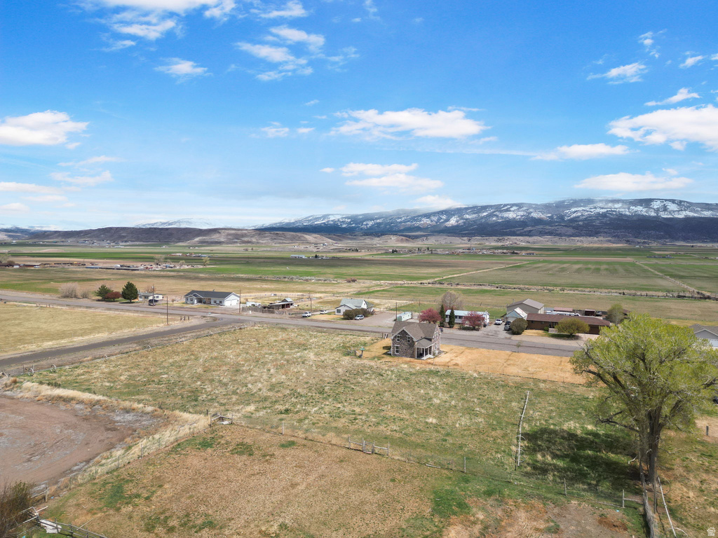 275 N 200 E Loa, UT 84747