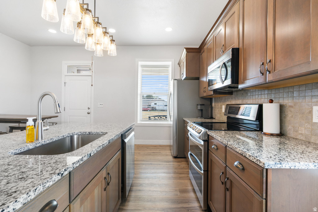 275 N 200 E Loa, UT 84747