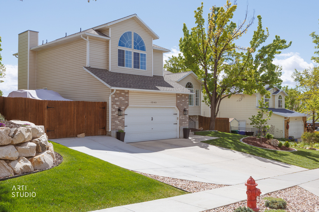 1245 W MORNING SUN DR Taylorsville, UT 84123